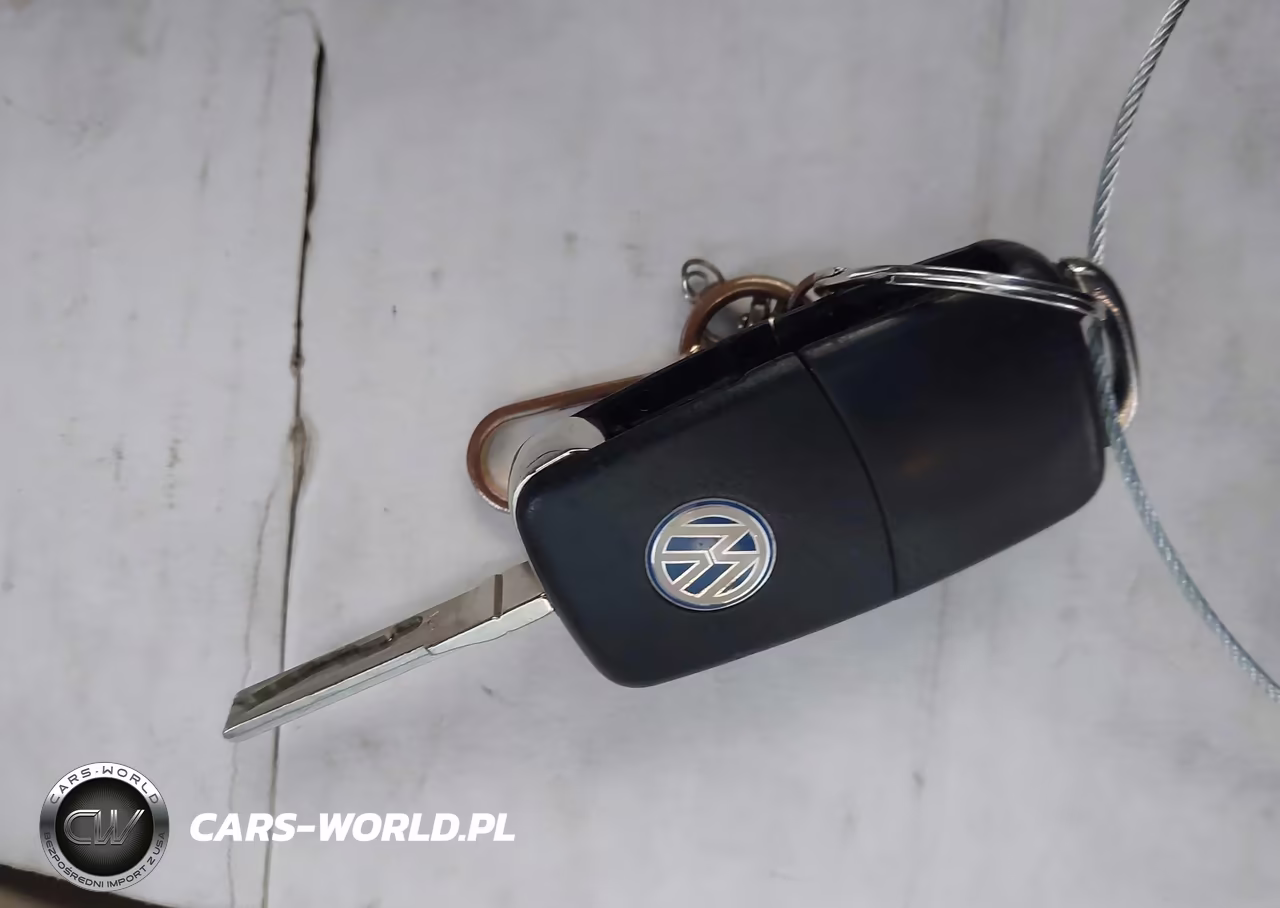 2010 Volkswagen New Beetle 2.5L VIN:3VWRG3AG8AM022985 - 11