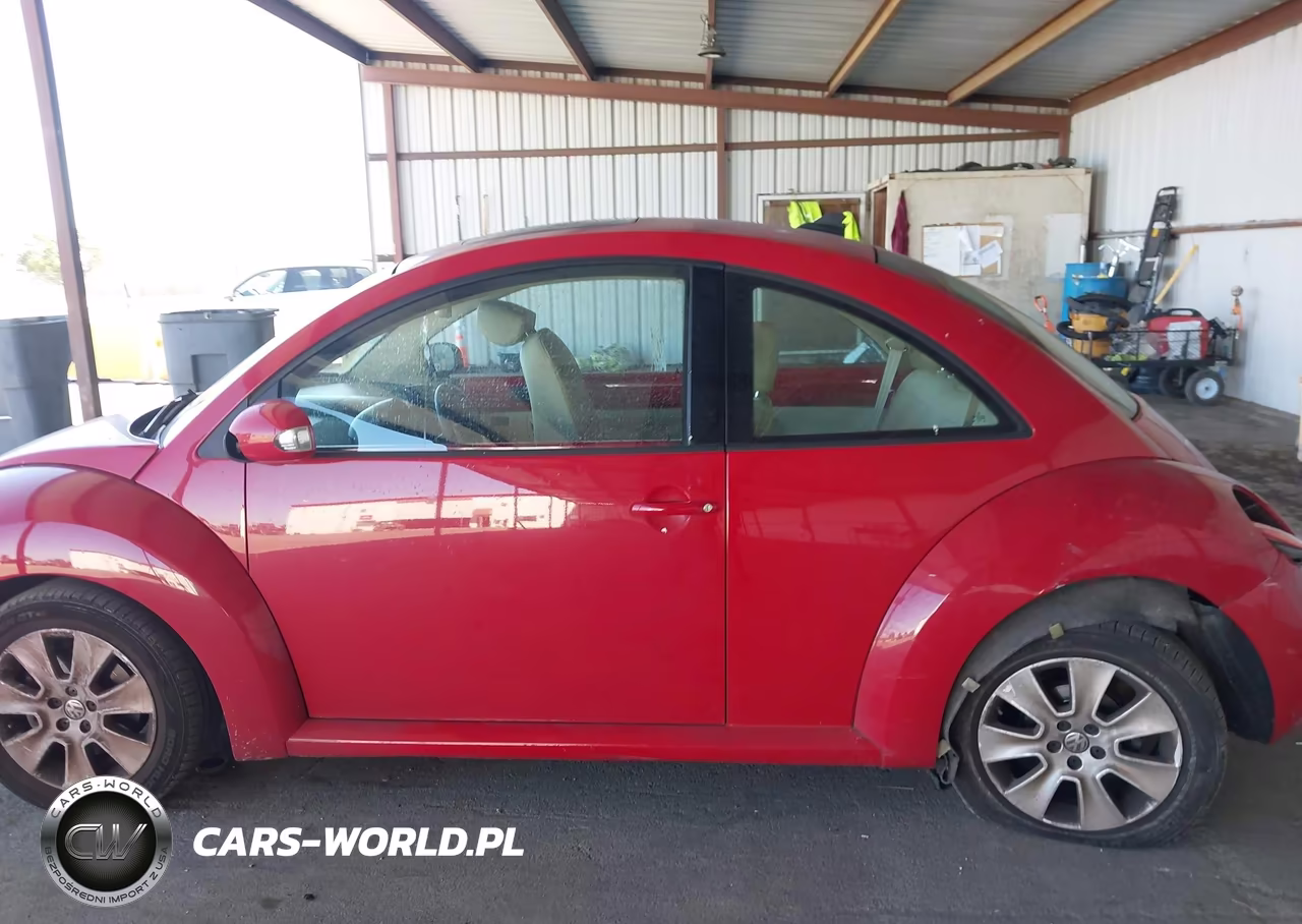 2010 Volkswagen New Beetle 2.5L VIN:3VWRG3AG8AM022985 - 14