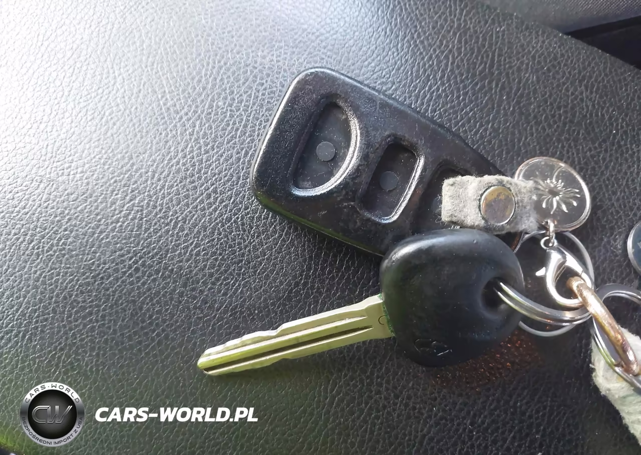 2013 Hyundai Elantra Gls VIN:KMHDH4AE2DU757214 - 11