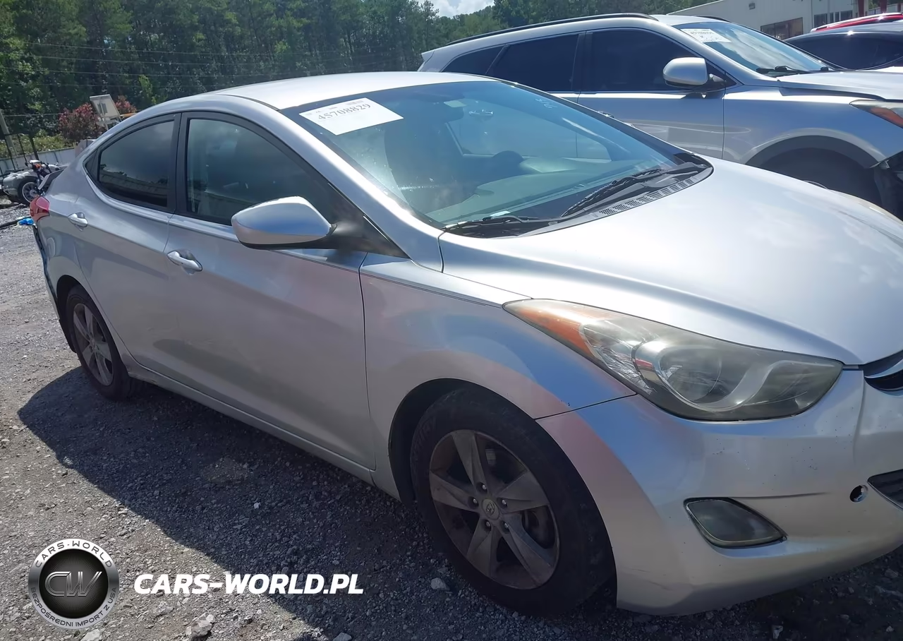 2013 Hyundai Elantra Gls VIN:KMHDH4AE2DU757214 - 13