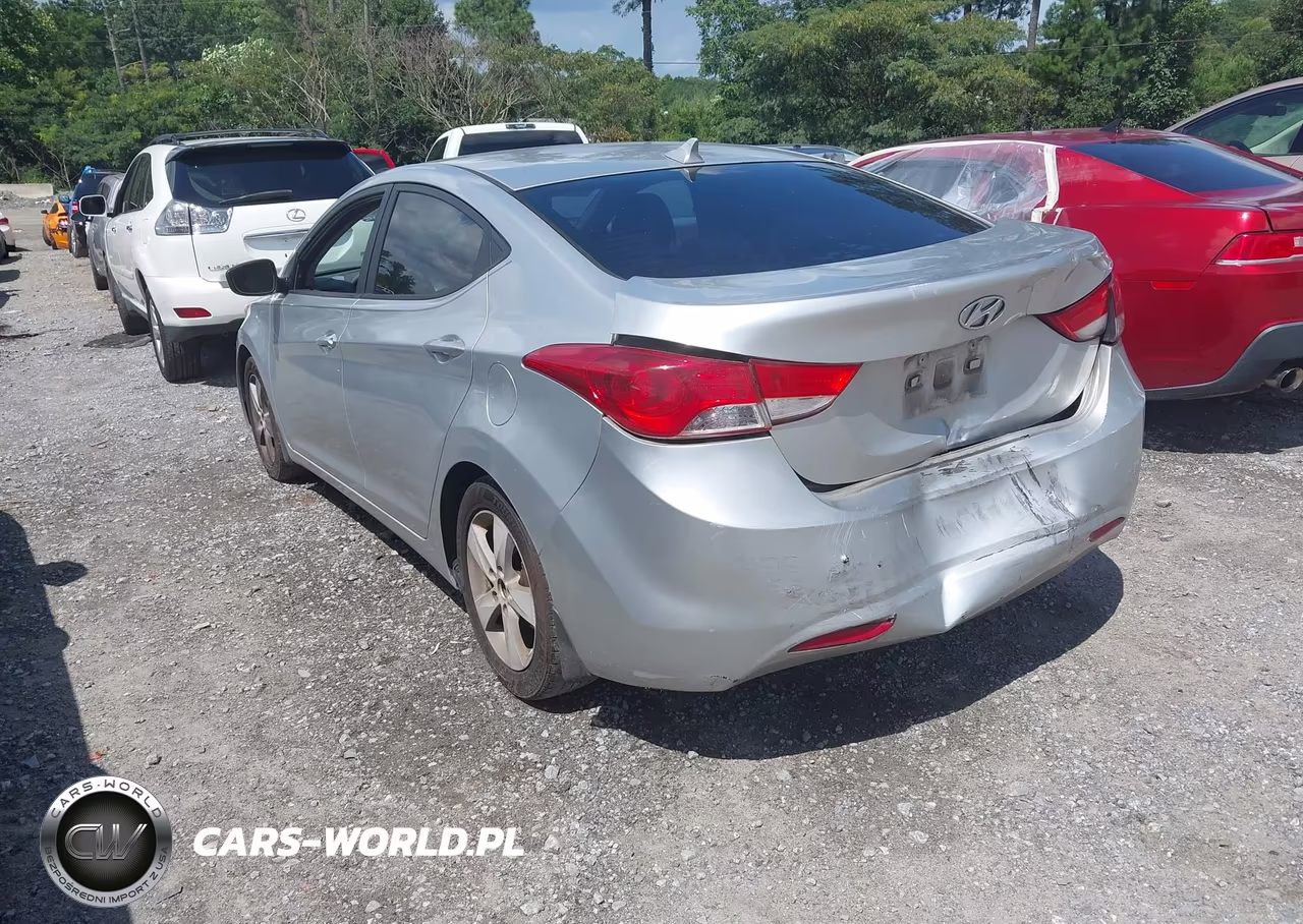 2013 Hyundai Elantra Gls VIN:KMHDH4AE2DU757214 - 3