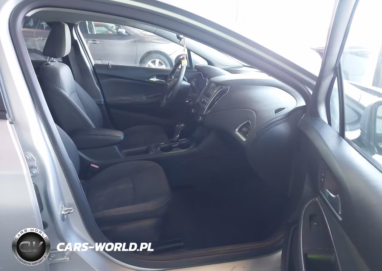 2019 Chevrolet Cruze Ls VIN:1G1BC5SM3K7113778 - 5