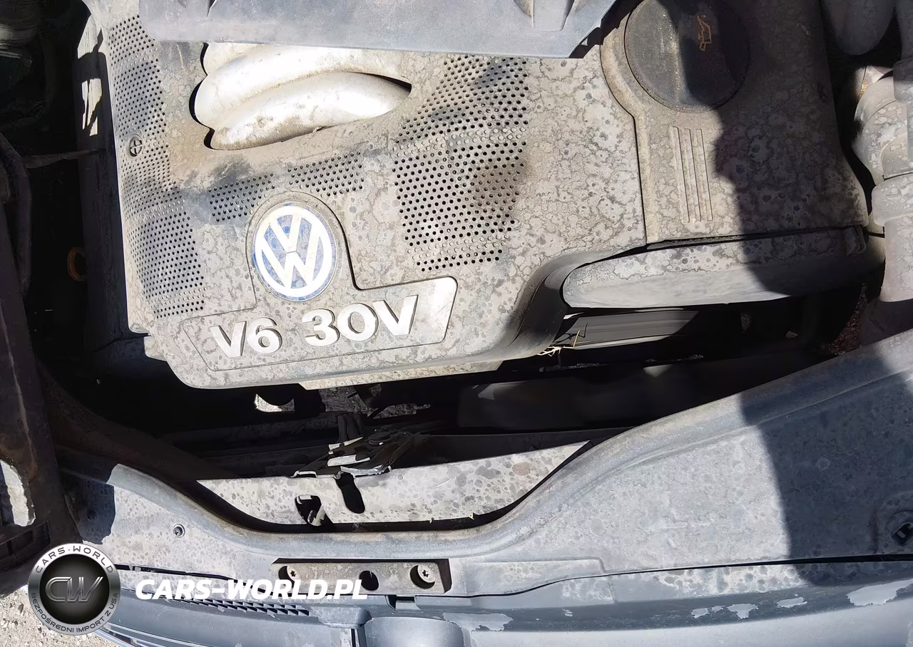 2003 Volkswagen Passat Glx VIN:WVWWH63B03E375428 - 6