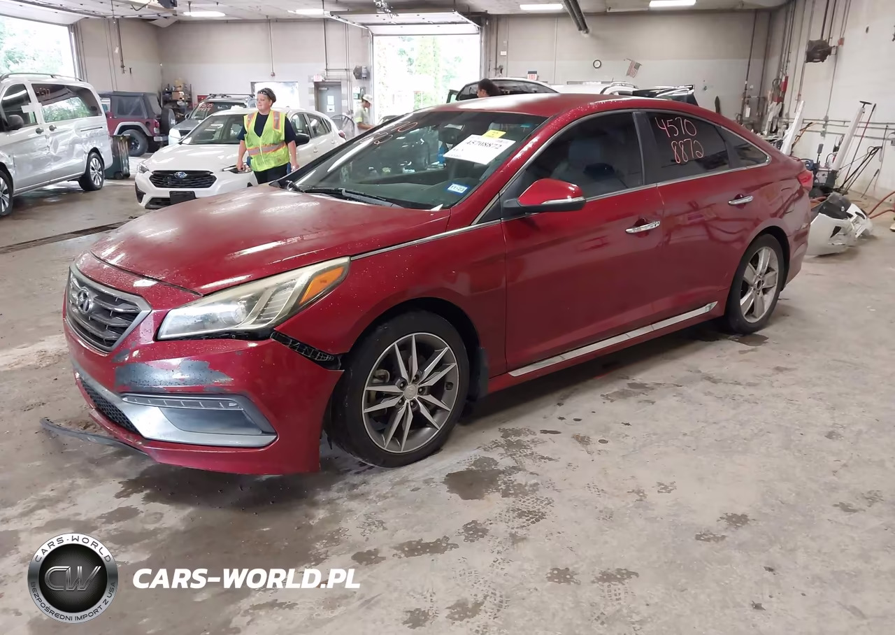 2015 Hyundai Sonata Sport 2.0T VIN:5NPE34AB2FH157352 - 2