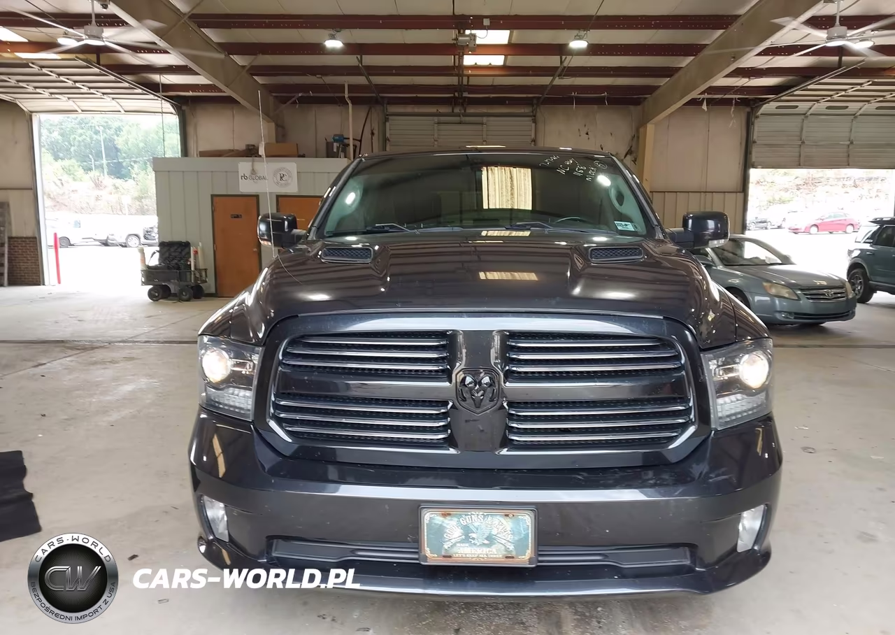 2016 Ram 1500 Sport VIN:1C6RR7MT2GS371158 - 12