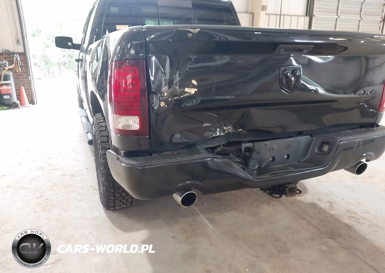 2016 Ram 1500 Sport VIN:1C6RR7MT2GS371158 - 19