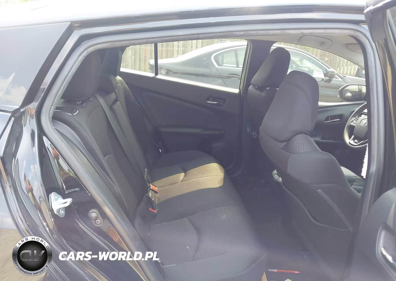 2020 Toyota Prius Le VIN:JTDKARFU7L3118540 - 8