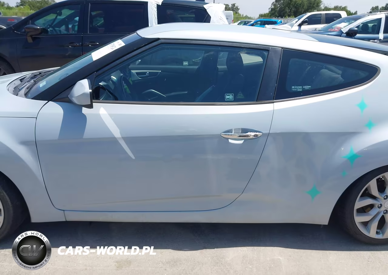 2014 Hyundai Veloster Flex W-Black VIN:KMHTC6AD5EU212817 - 13