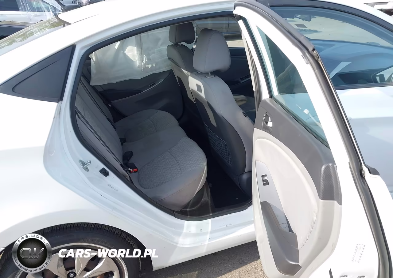 2016 Hyundai Accent Se VIN:KMHCT4AE0GU120062 - 8