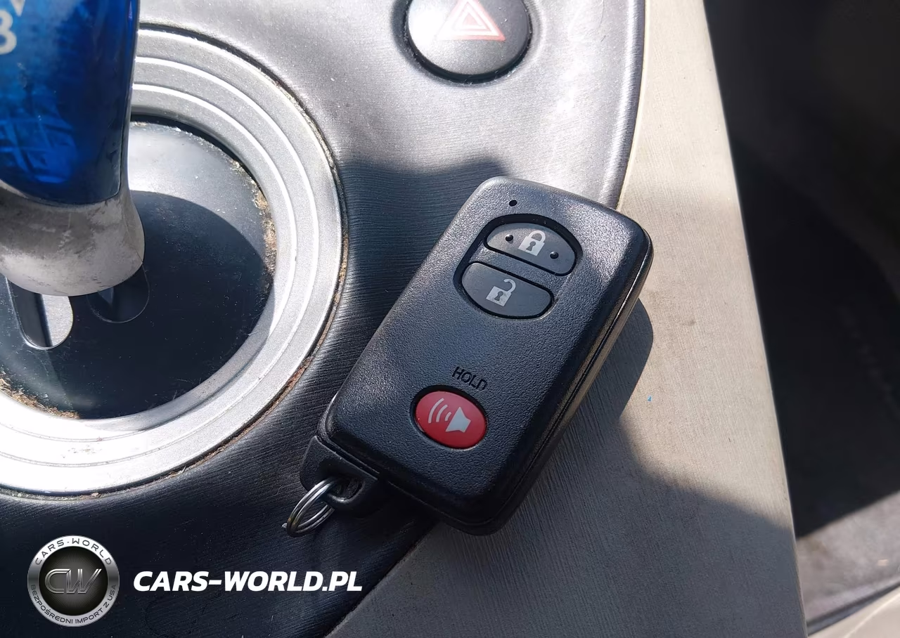 2010 Toyota Prius Iv VIN:JTDKN3DU8A1002499 - 11
