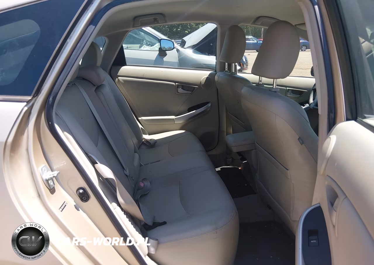2010 Toyota Prius Iv VIN:JTDKN3DU8A1002499 - 8