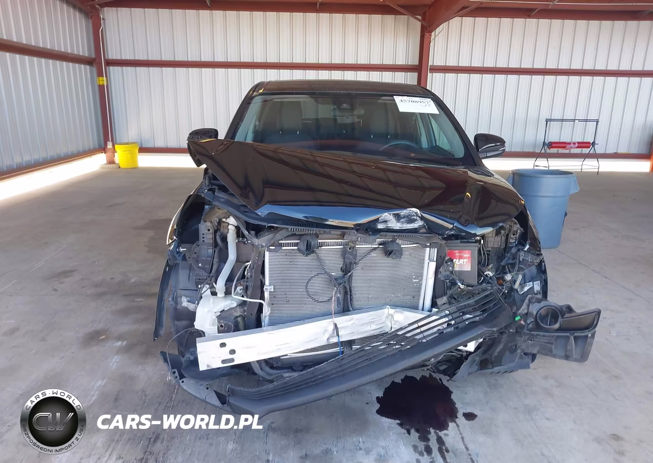 2019 Toyota Highlander Le VIN:5TDZZRFH5KS311504 - 13