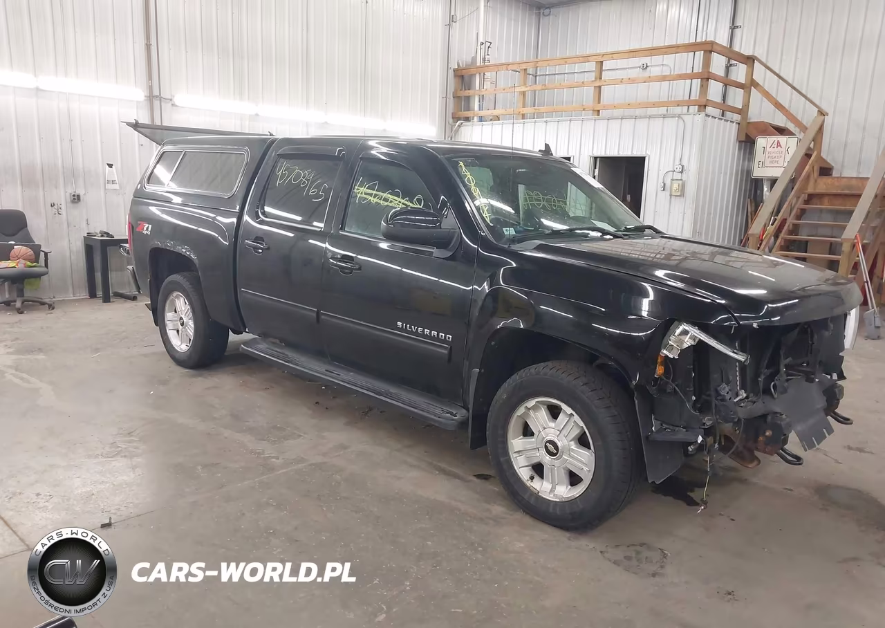 2011 Chevrolet Silverado 1500 Ltz – zdjęcie 1 z 17