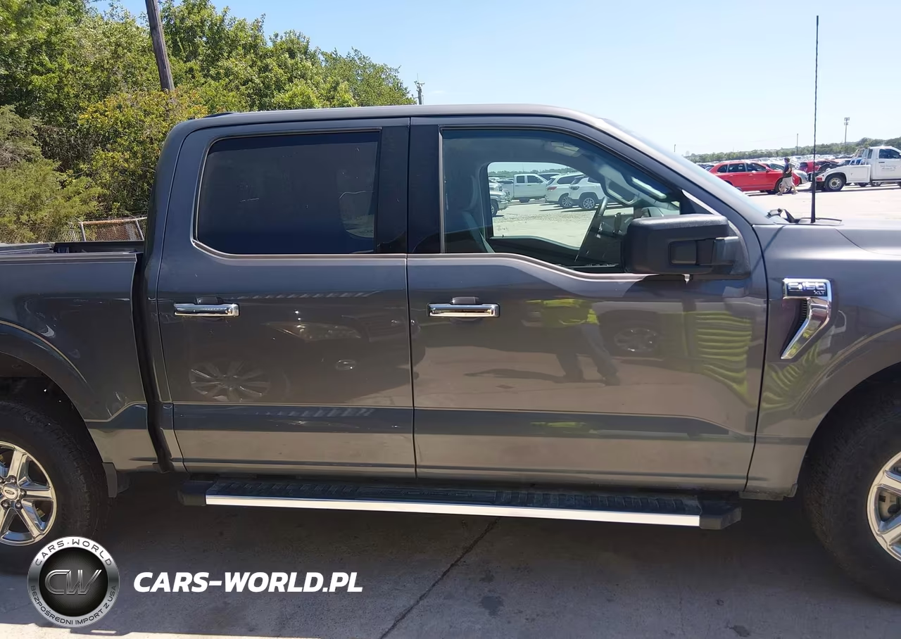 2025 Ford F-150 Xlt VIN:1FTEW3LP9SKE08146 - 14