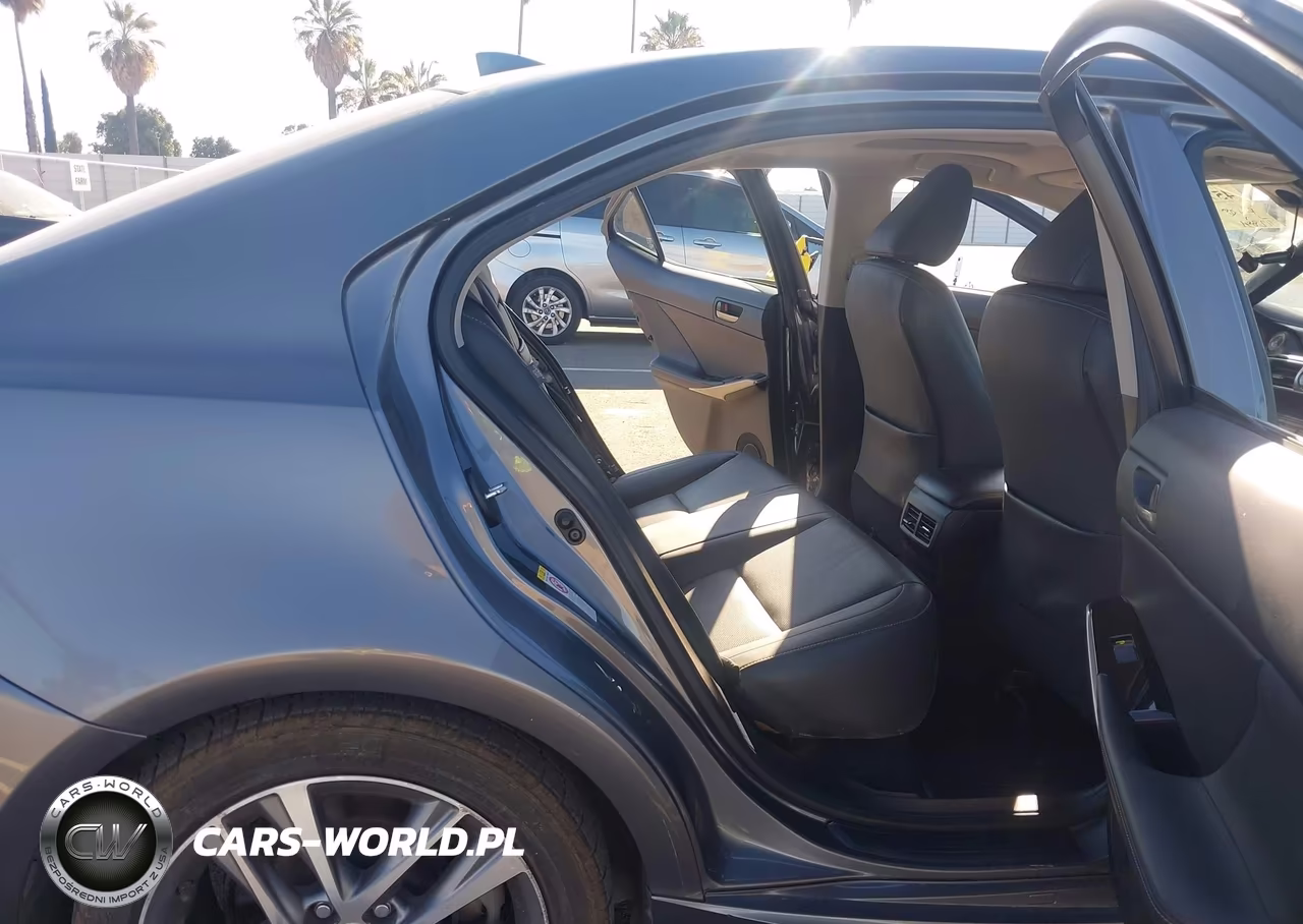 2018 Lexus Is 300 VIN:JTHBA1D23J5081361 - 8