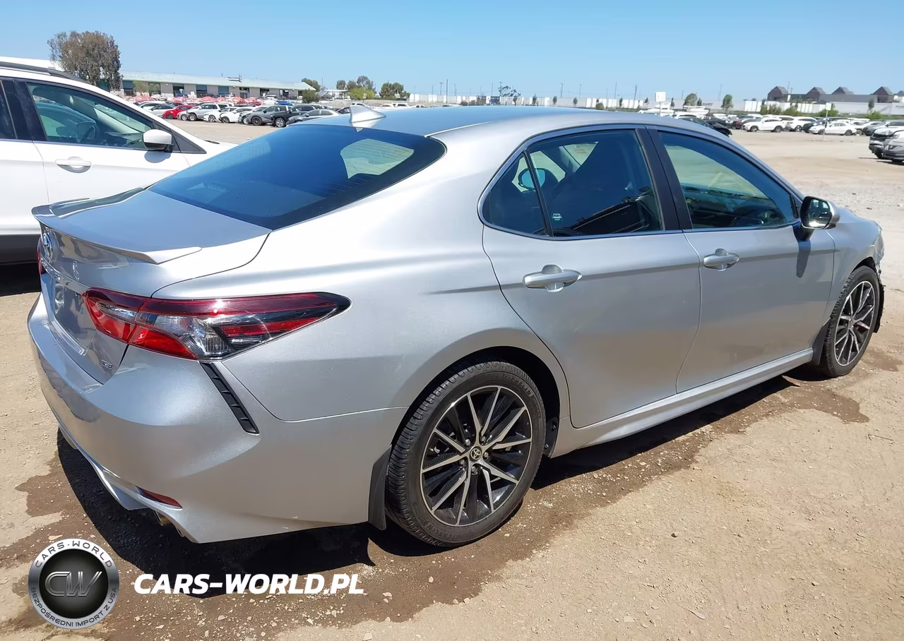 2021 Toyota Camry Se VIN:4T1G11AKXMU418237 - 4