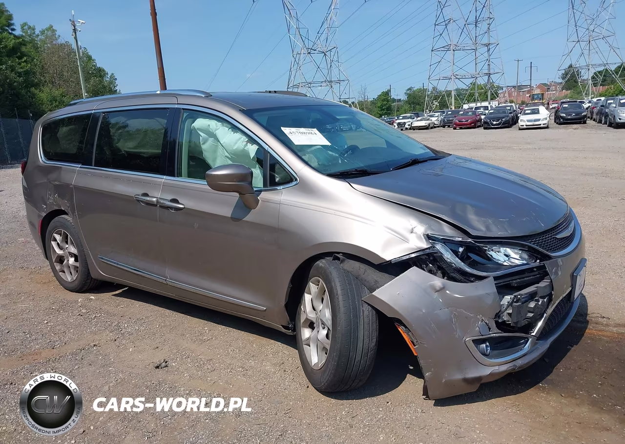 2018 Chrysler Pacifica Touring L