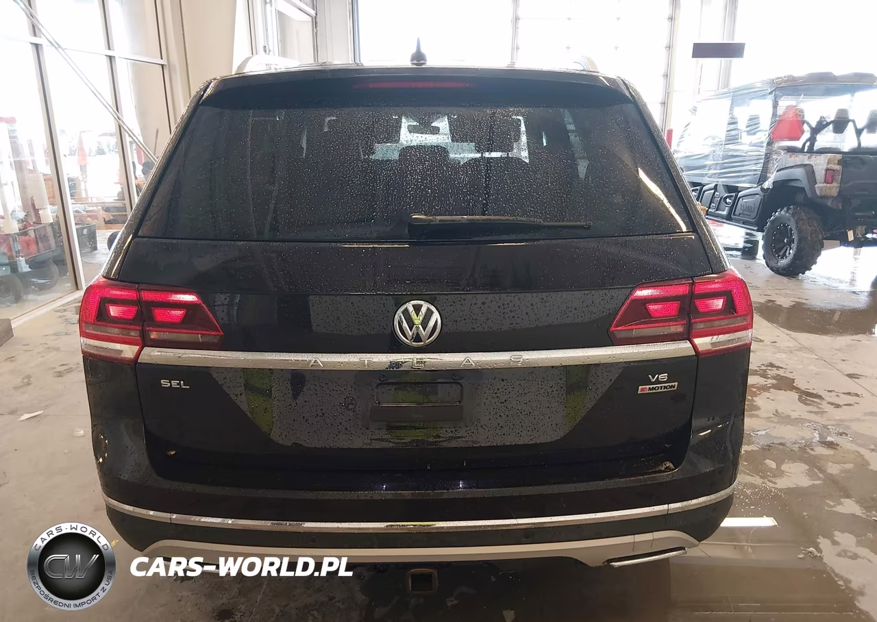 2018 Volkswagen Atlas 3.6L V6 Sel VIN:1V2MR2CA0JC535075 - 16