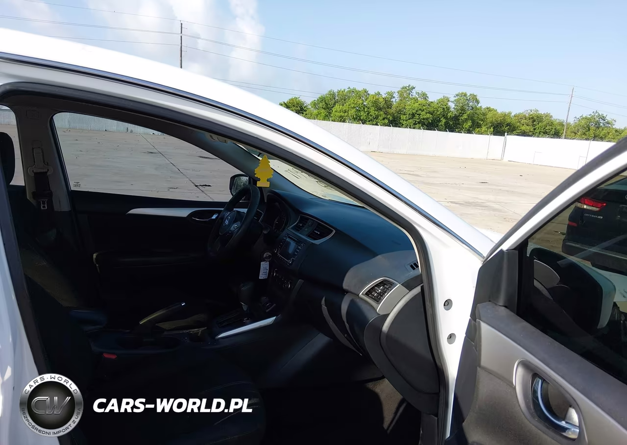 2018 Nissan Sentra S VIN:3N1AB7AP7JY281713 - 5