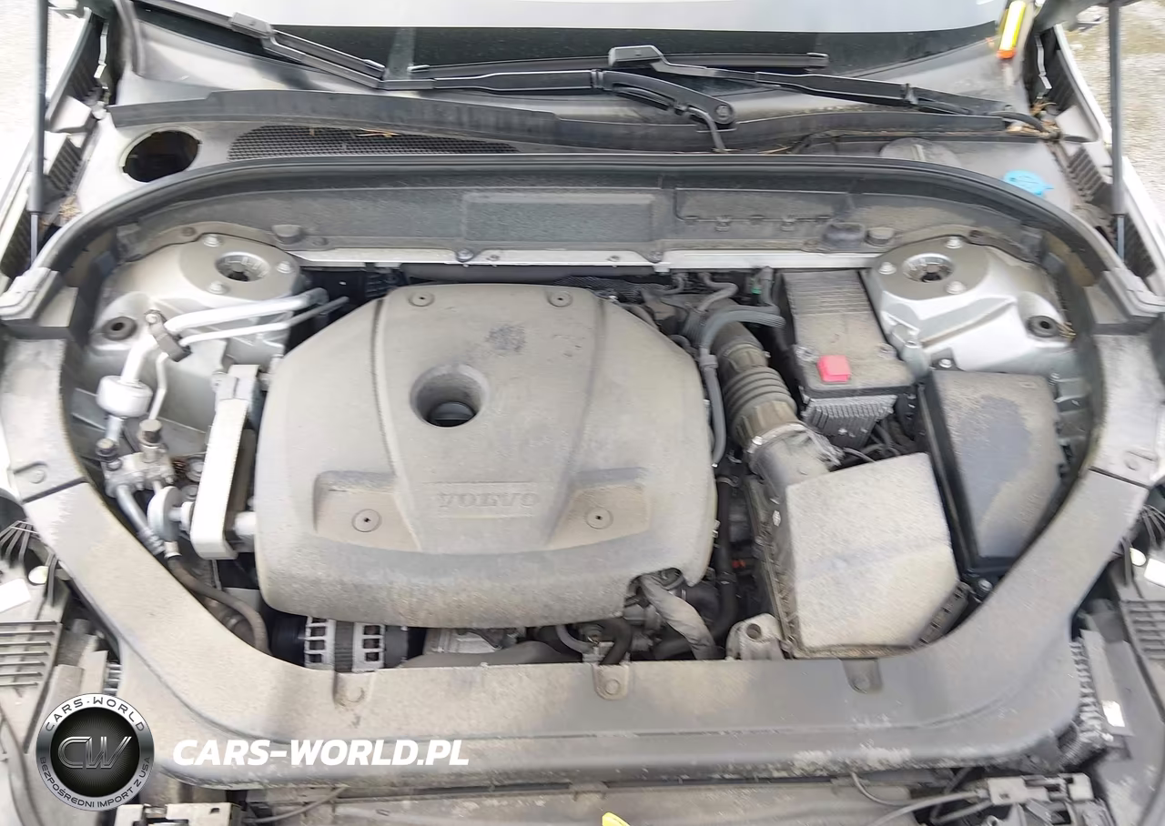 2018 Volvo Xc60 T6 Momentum VIN:YV4A22RK6J1045113 - 10