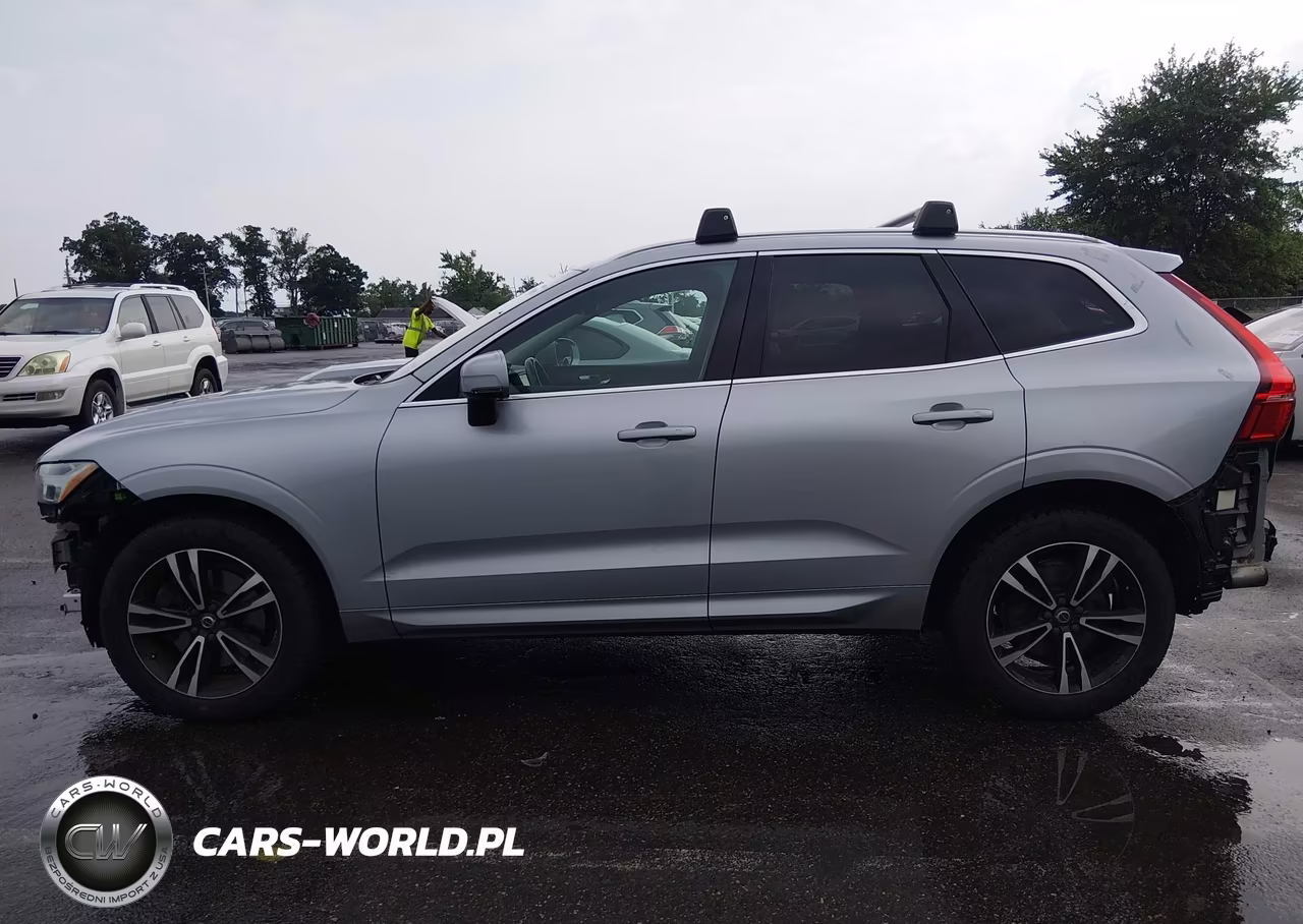 2018 Volvo Xc60 T6 Momentum VIN:YV4A22RK6J1045113 - 14