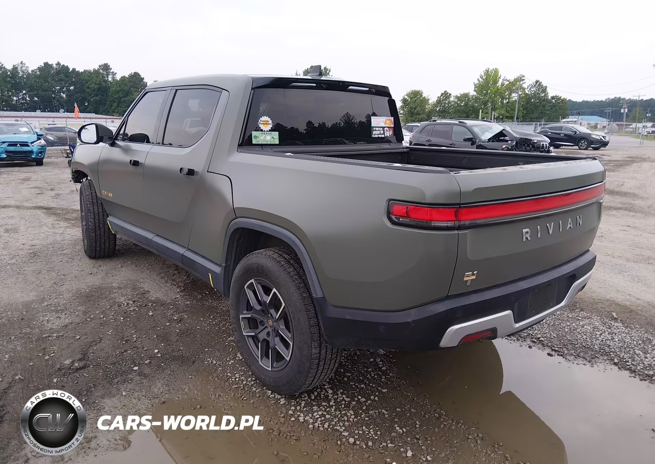 2022 Rivian R1T Launch Edition VIN:7FCTGAAL1NN001122 - 3