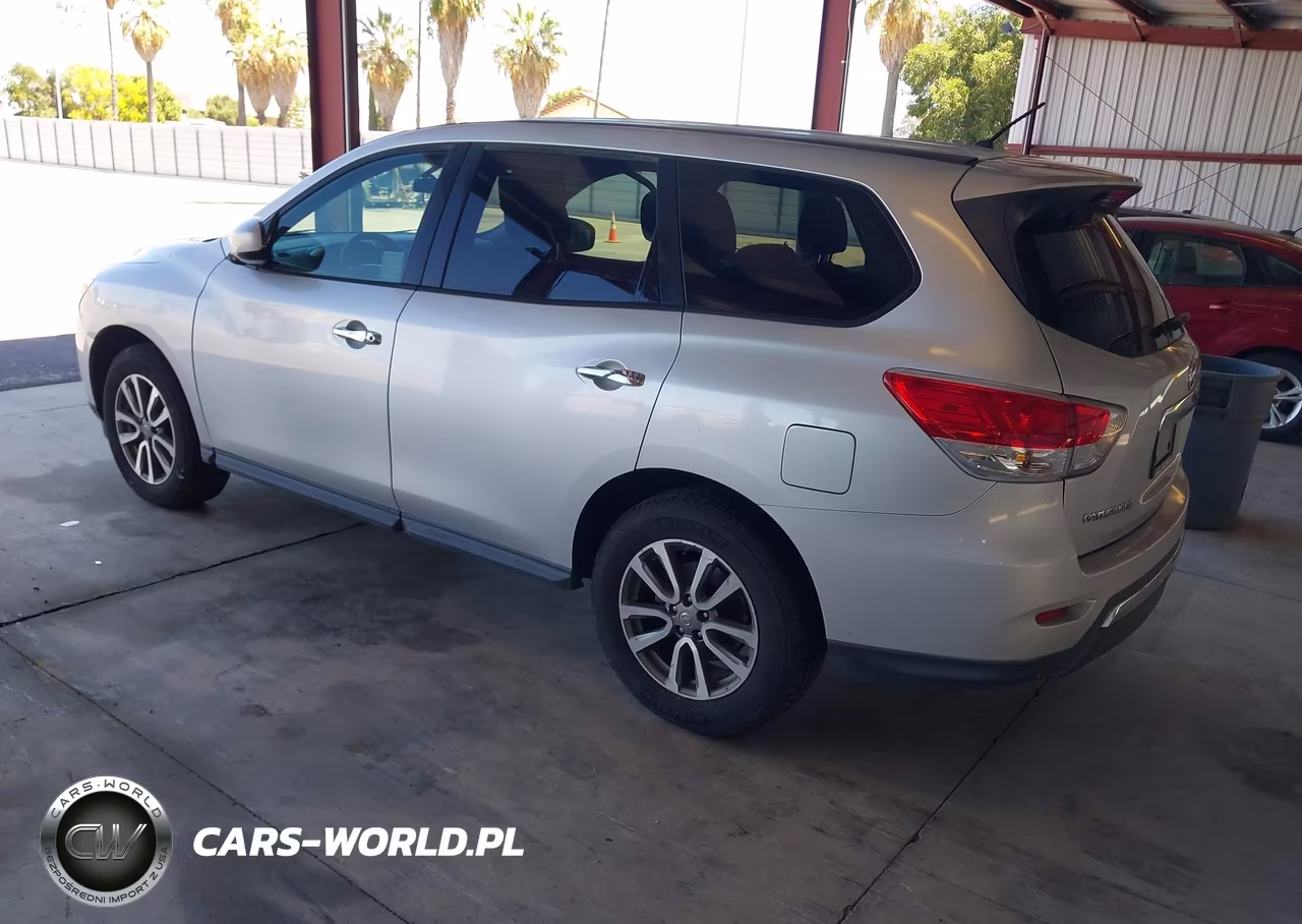 2013 Nissan Pathfinder S VIN:5N1AR2MN1DC656882 - 3