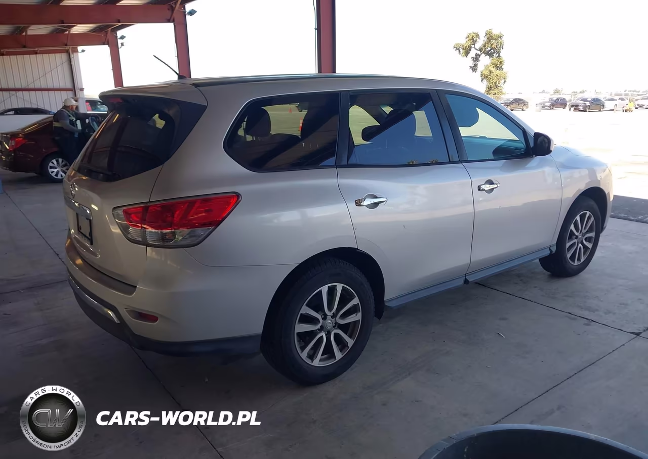 2013 Nissan Pathfinder S VIN:5N1AR2MN1DC656882 - 4