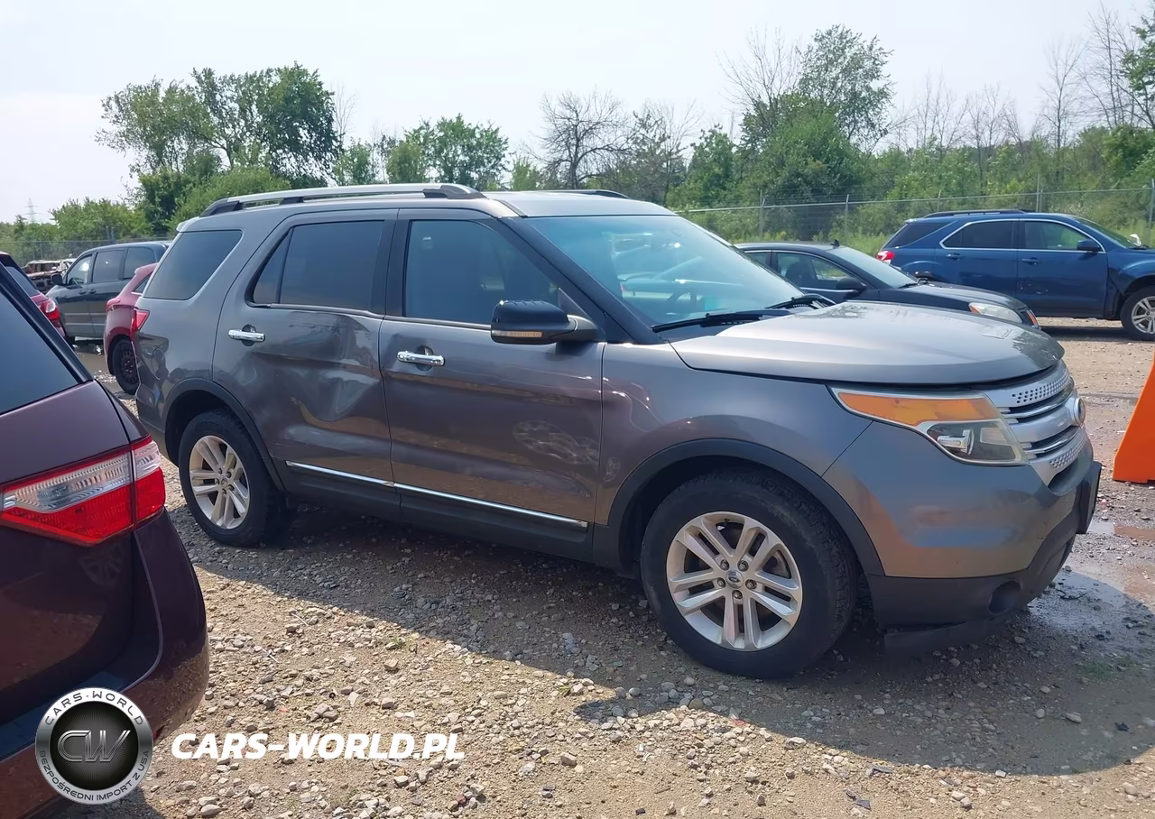 2011 Ford Explorer Xlt VIN:1FMHK7D86BGA18157 - 14