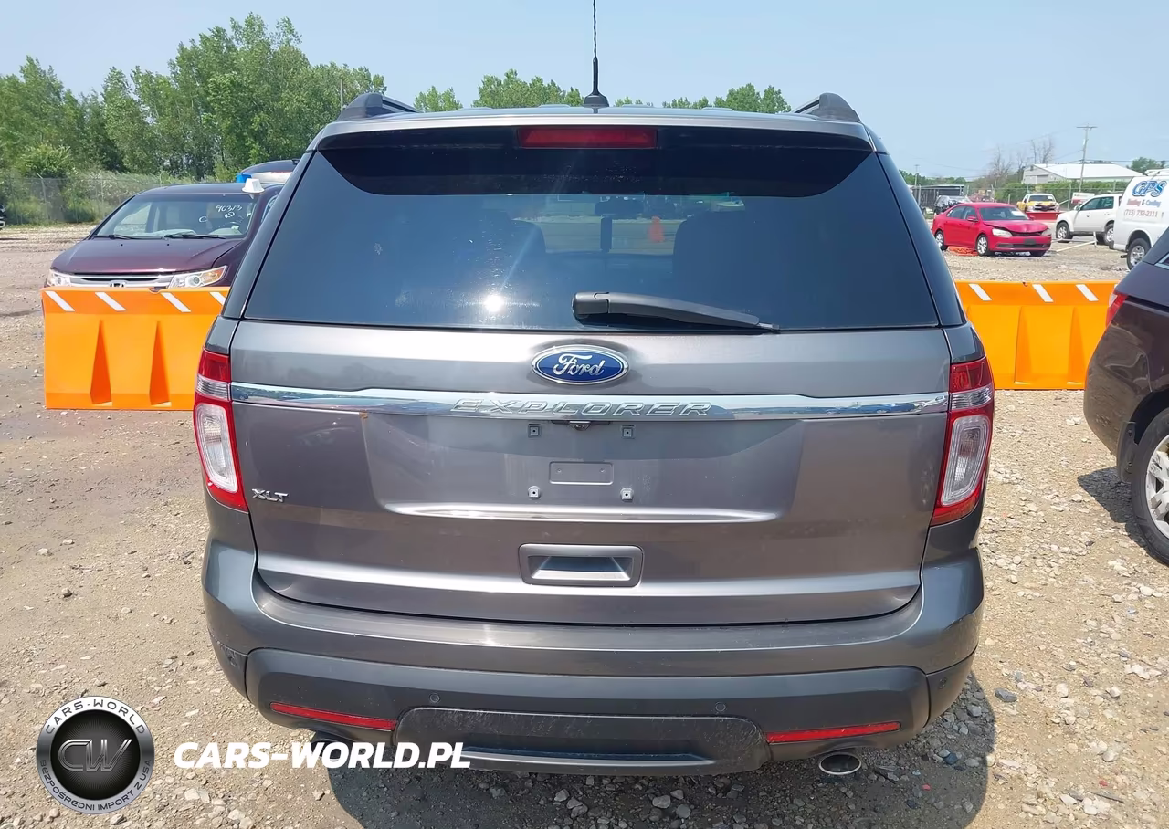 2011 Ford Explorer Xlt VIN:1FMHK7D86BGA18157 - 17