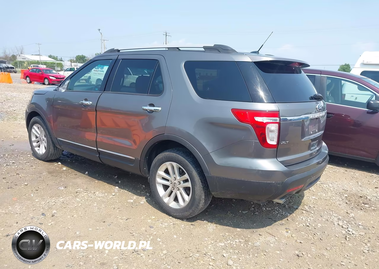 2011 Ford Explorer Xlt VIN:1FMHK7D86BGA18157 - 3
