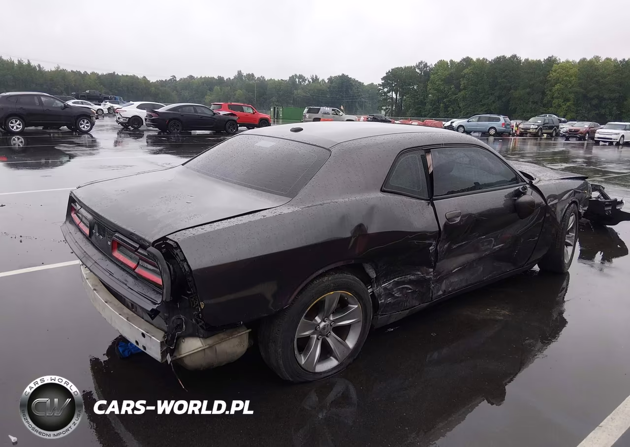 2016 Dodge Challenger Sxt VIN:2C3CDZAG2GH107465 - 4