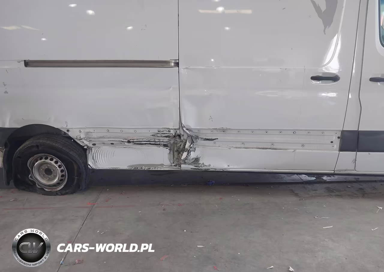 2019 Mercedes-Benz Sprinter 2500 High Roof V6 VIN:WD4PF1CD4KP066276 - 6