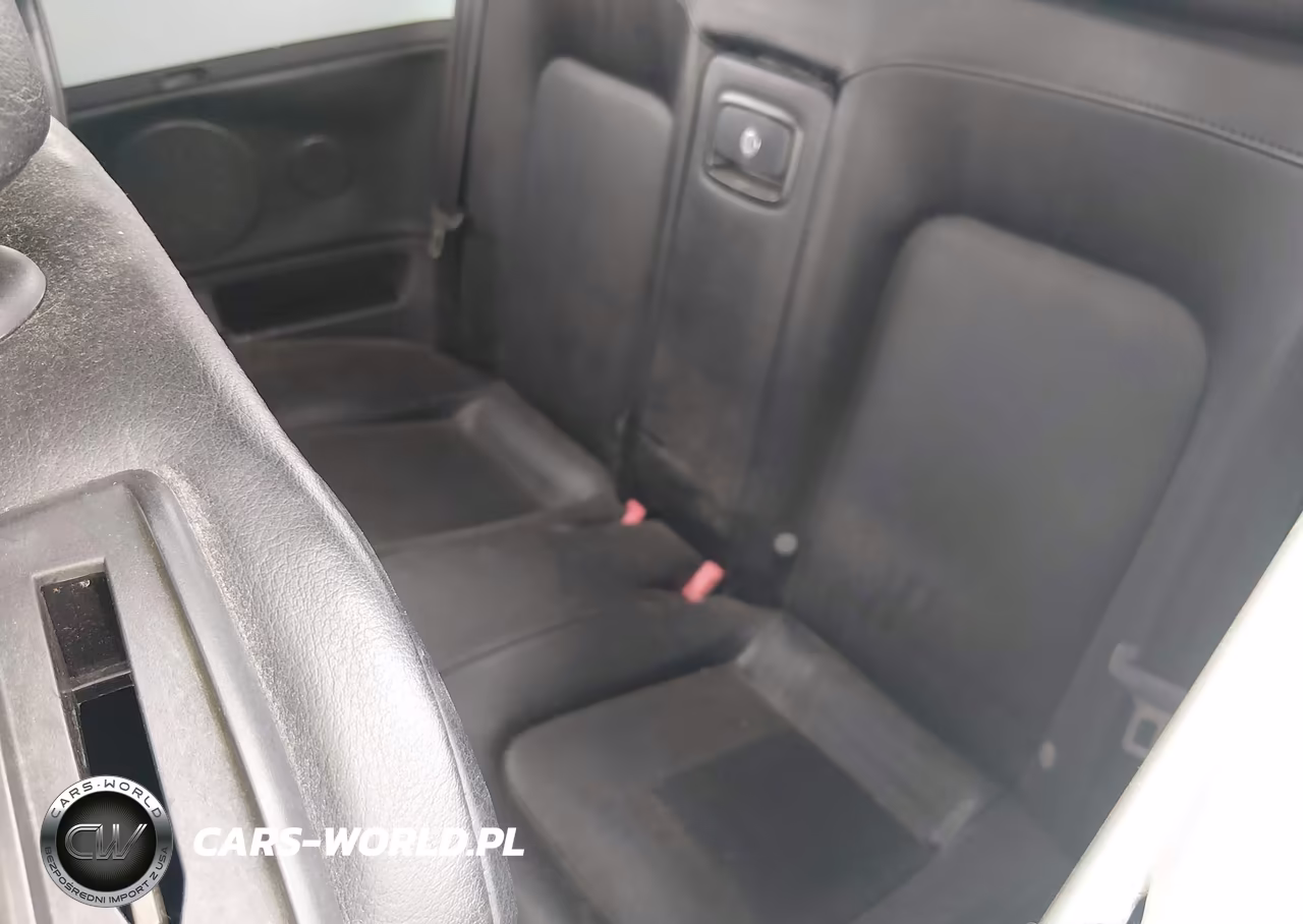 2006 Volkswagen New Beetle 2.5 VIN:3VWPF31Y86M333410 - 8