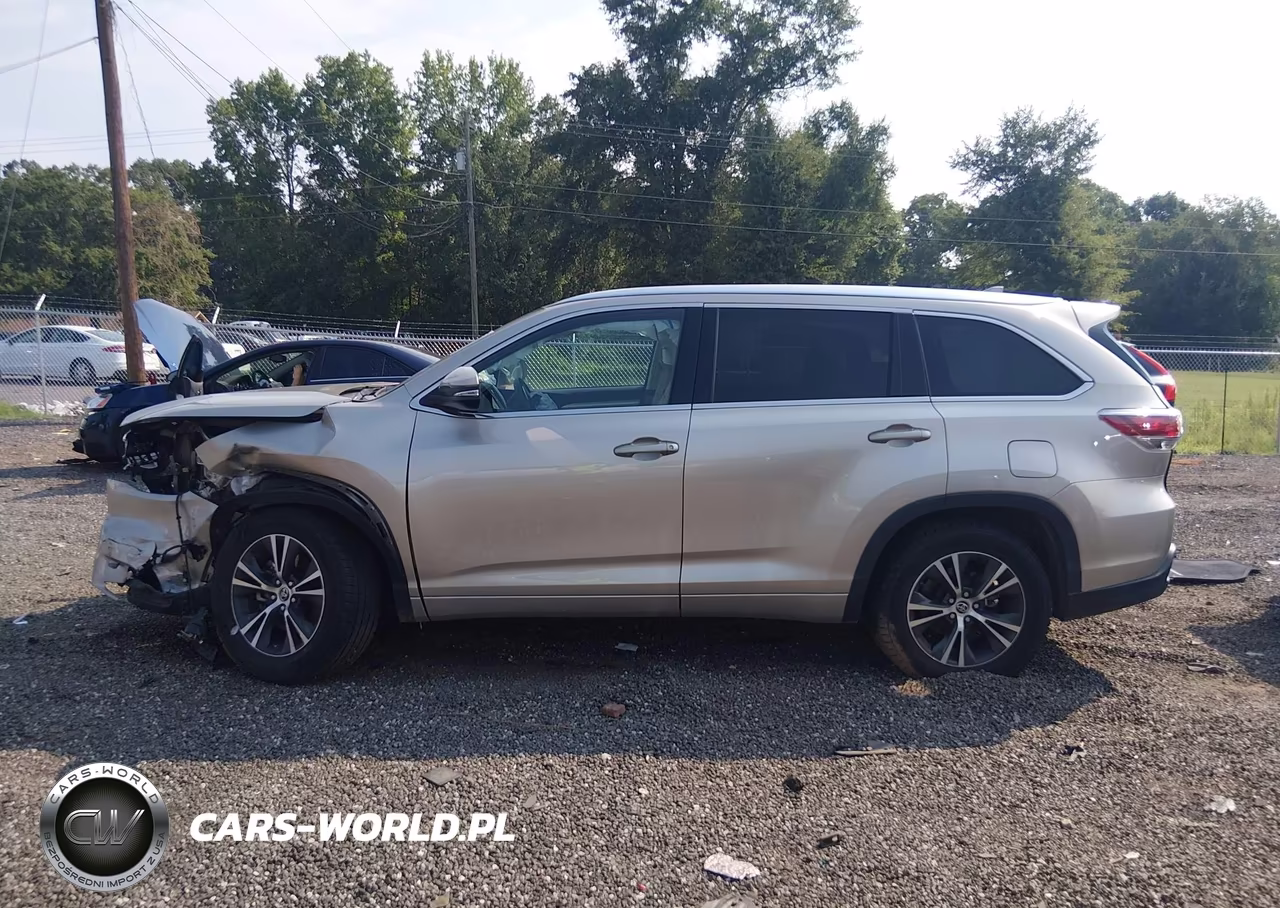2016 Toyota Highlander Xle V6 VIN:5TDKKRFH2GS146914 - 14
