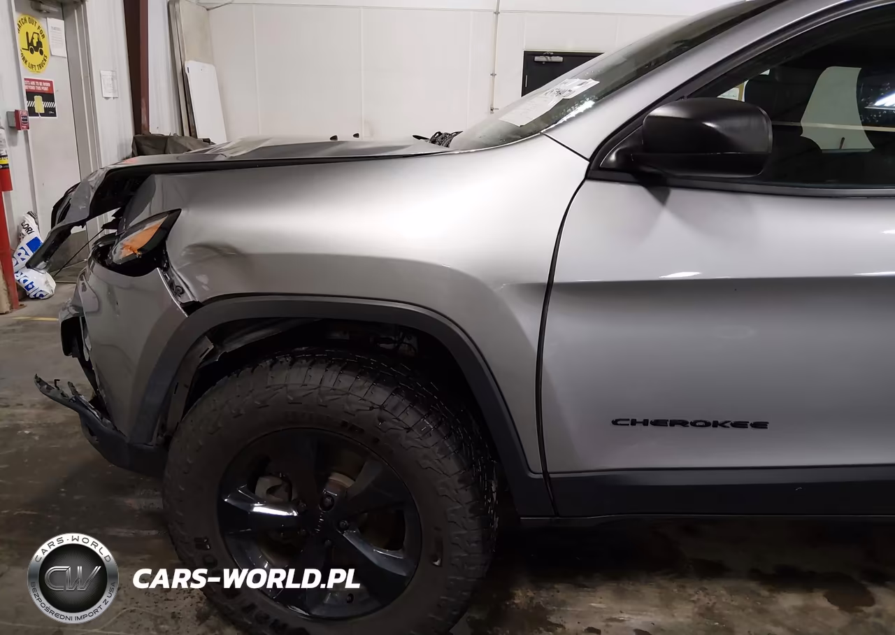 2017 Jeep Cherokee Altitude VIN:1C4PJMAS0HW664794 - 17
