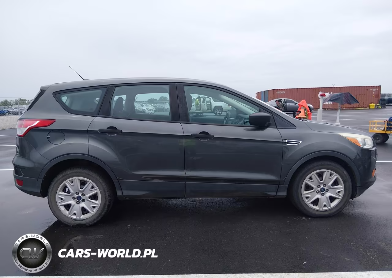 2016 Ford Escape S VIN:1FMCU0F79GUB30864 - 13