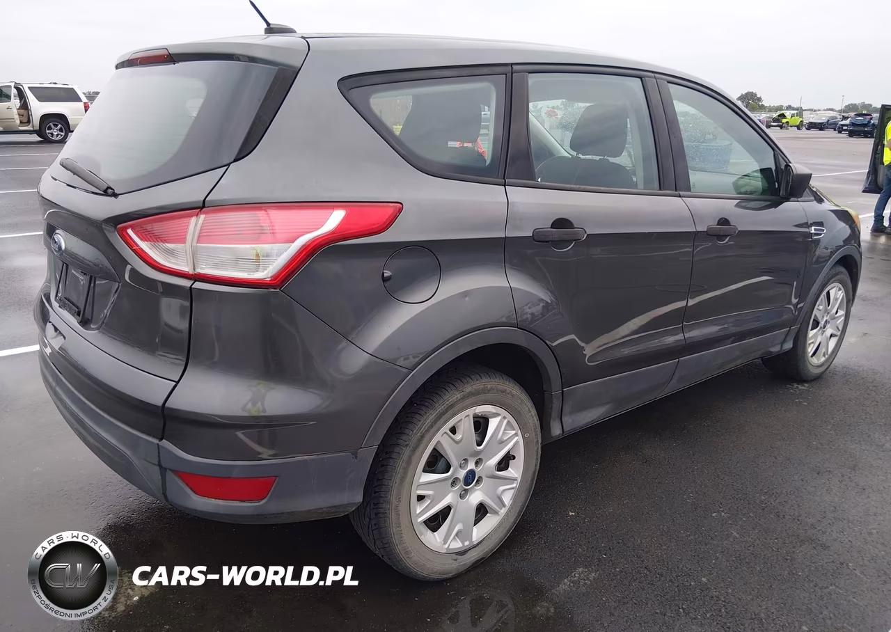 2016 Ford Escape S VIN:1FMCU0F79GUB30864 - 4