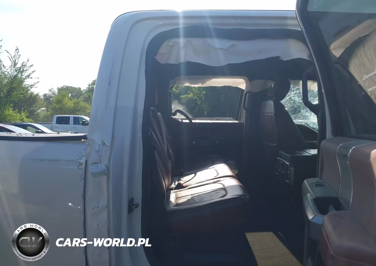 2018 Ford F-250 Platinum VIN:1FT7W2B63JEB63157 - 8