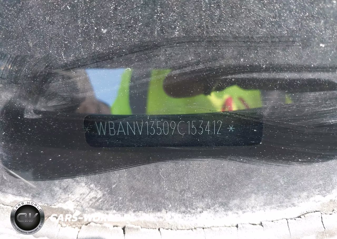 2009 BMW 528I xDrive VIN:WBANV13509C153412 - 9