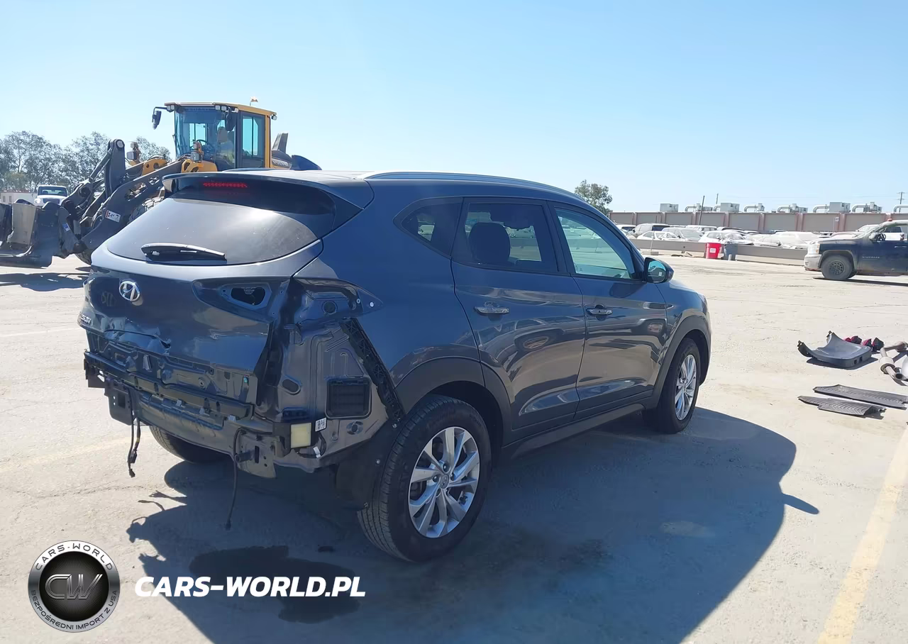 2021 Hyundai Tucson Value VIN:KM8J33A40MU403050 - 4