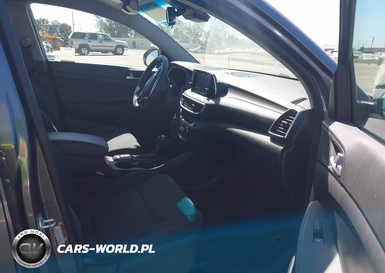 2021 Hyundai Tucson Value VIN:KM8J33A40MU403050 - 5