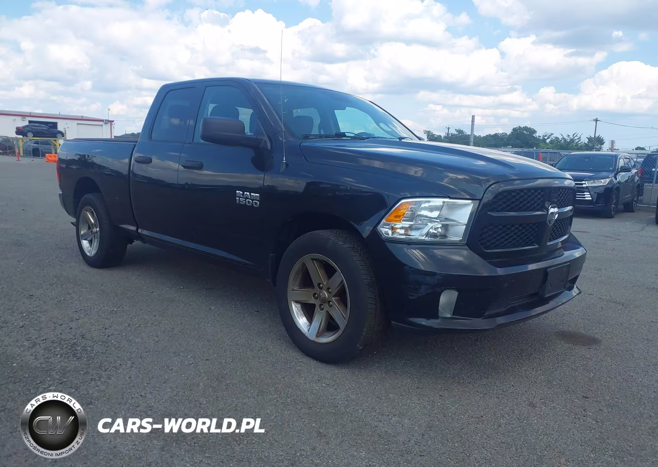 2018 Ram 1500 Express 4X4 6'4 Box VIN:1C6RR7FG4JS126143 - 1