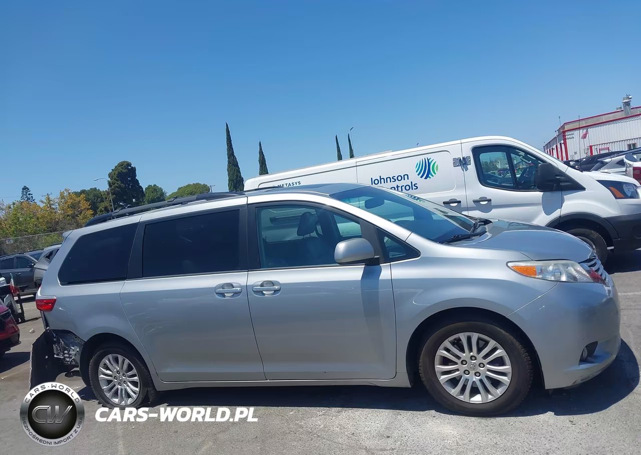 2015 Toyota Sienna Xle Premium 8 Passenger VIN:5TDYK3DCXFS667148 - 13
