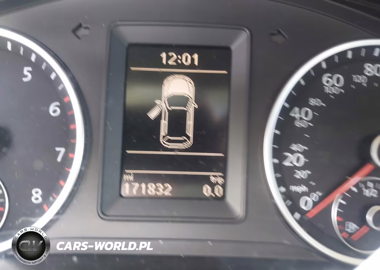 2015 Volkswagen Tiguan S VIN:WVGAV7AX3FW557142 - 7