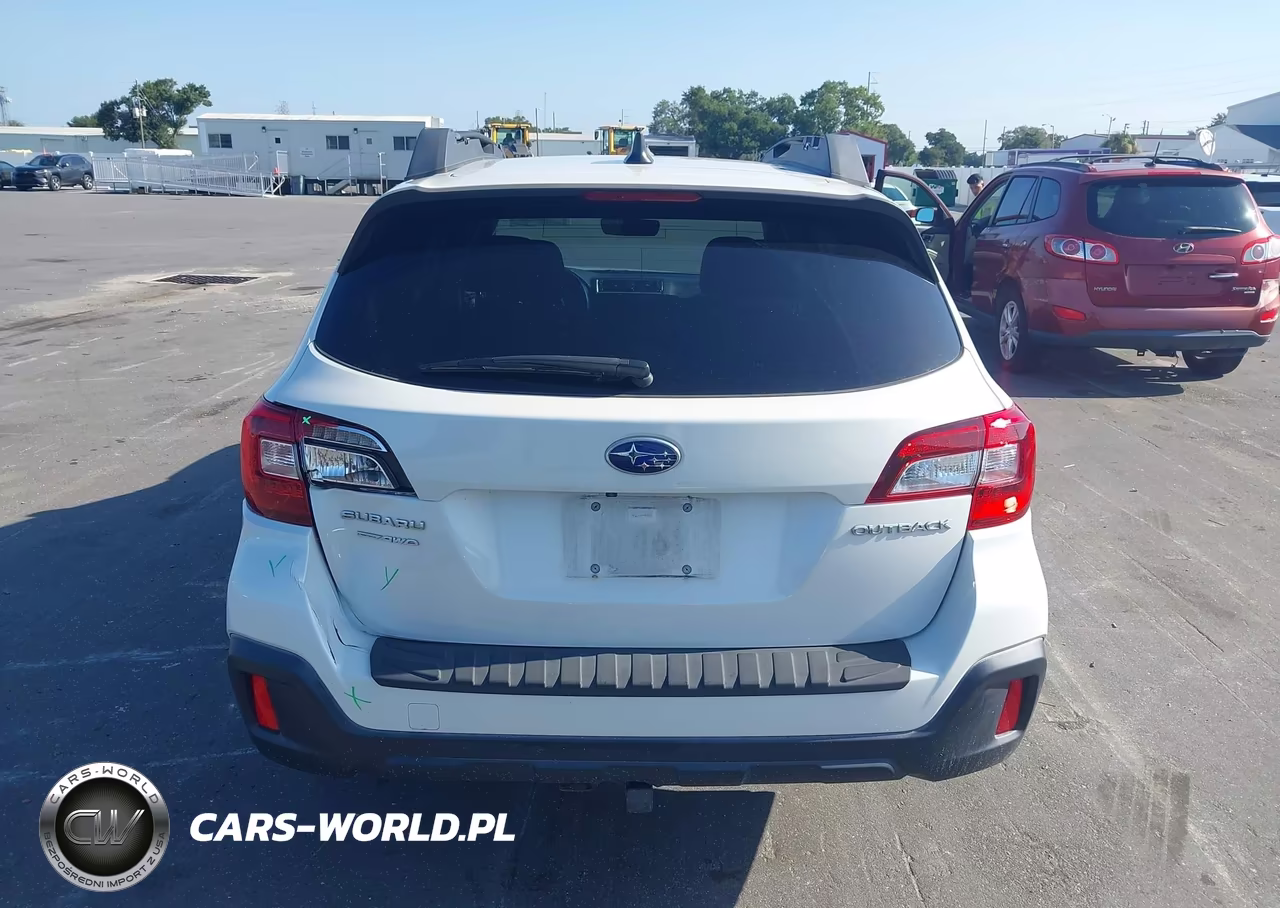 2019 Subaru Outback 2.5I Premium VIN:4S4BSAHC6K3290300 - 17