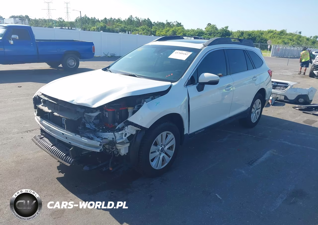 2019 Subaru Outback 2.5I Premium VIN:4S4BSAHC6K3290300 - 2