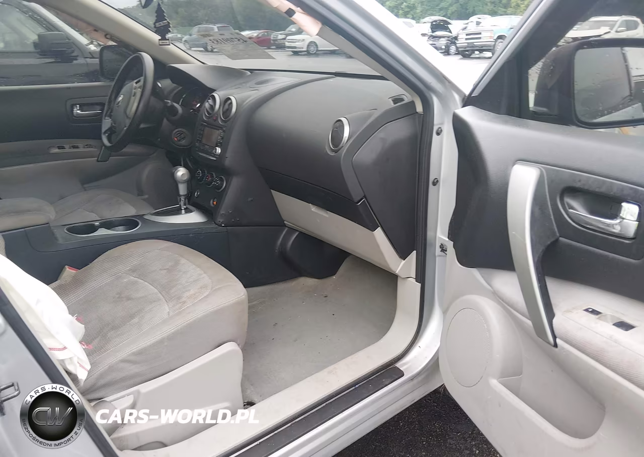 2011 Nissan Rogue Sv VIN:JN8AS5MT9BW562239 - 5