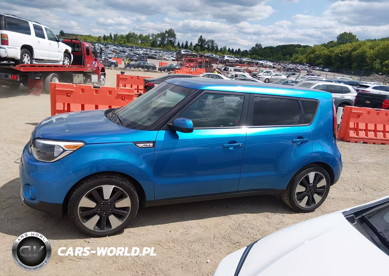 2018 Kia Soul + VIN:KNDJP3A54J7551181 - 15