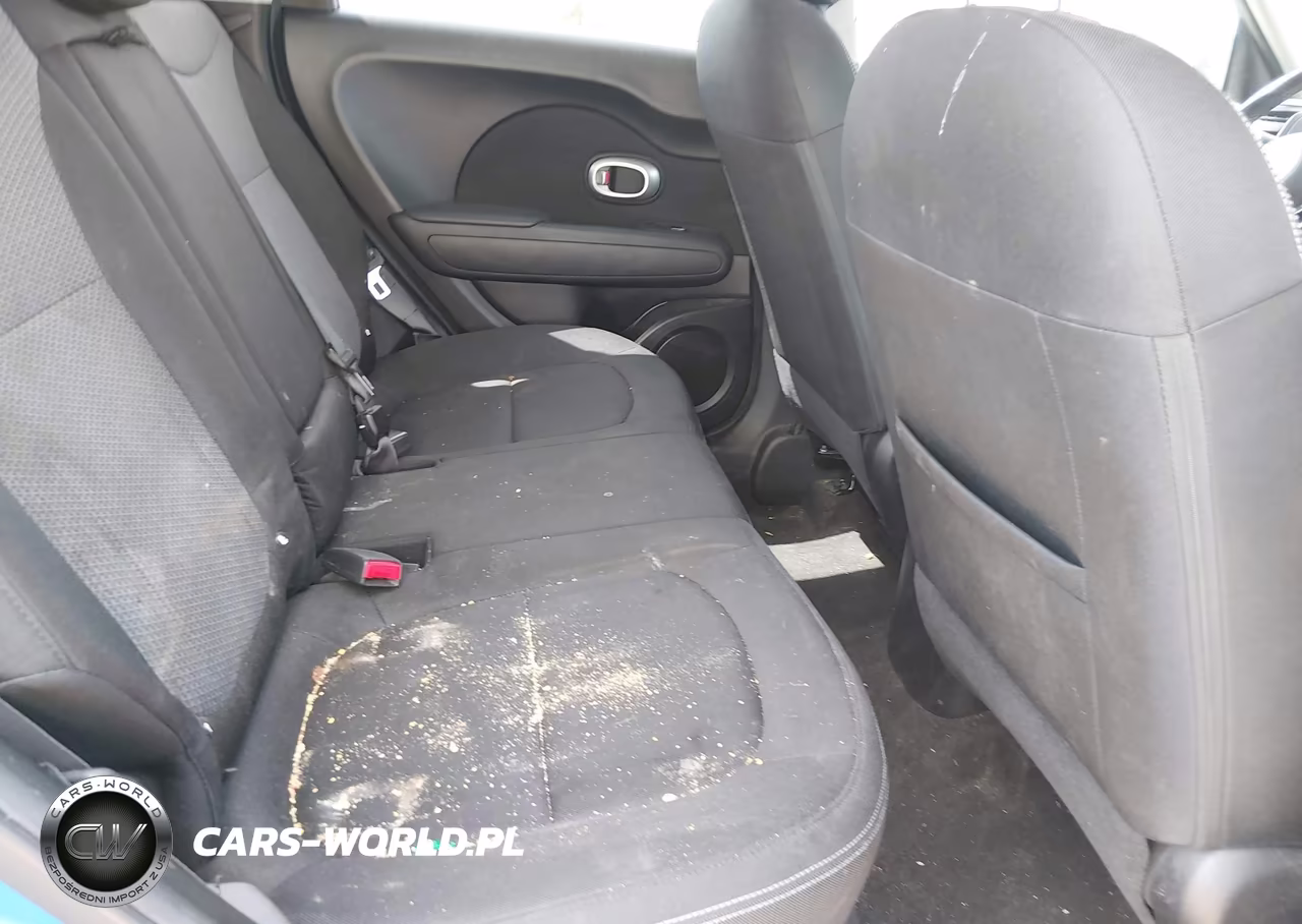 2018 Kia Soul + VIN:KNDJP3A54J7551181 - 8